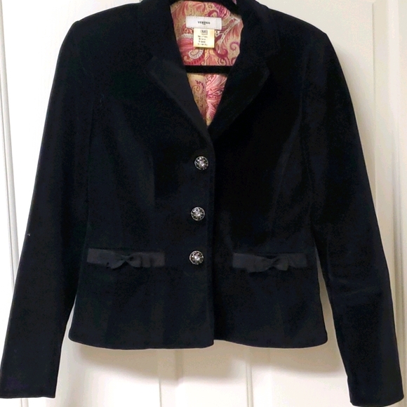 Vertigo Paris Jackets & Blazers - Vertigo Paris Black Velveteen Blazer